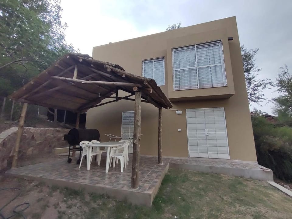 Los Ceibos House in Cordoba Province