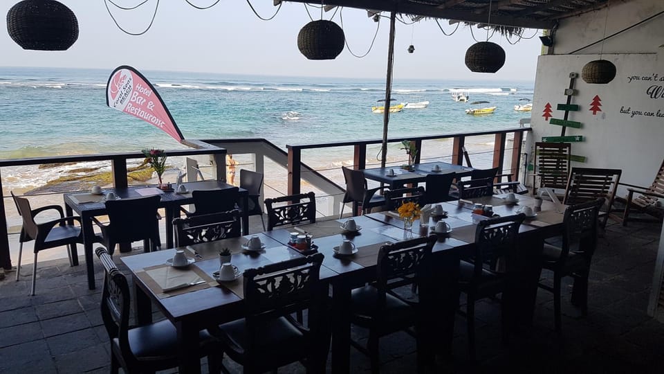 Coral Seas Beach Hikkaduwa Hotel in Hikkaduwa