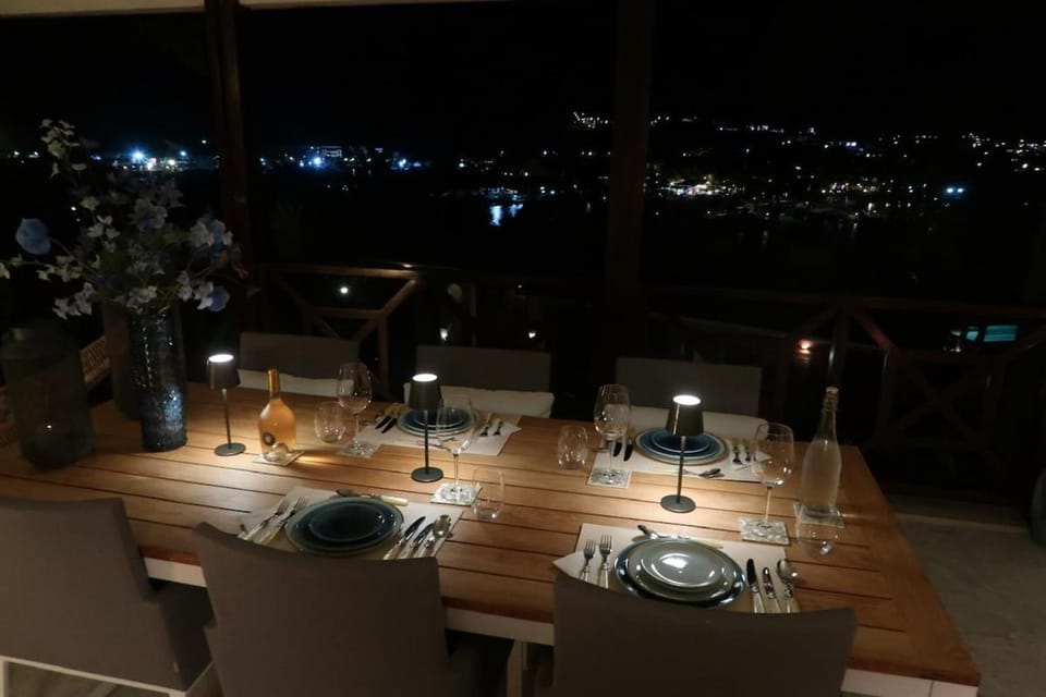 Night, Dining area, Sea view