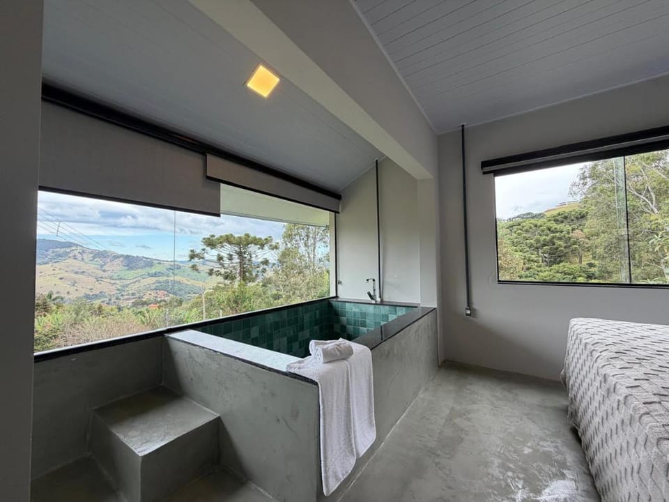 Natural landscape, Hot Tub, Photo of the whole room