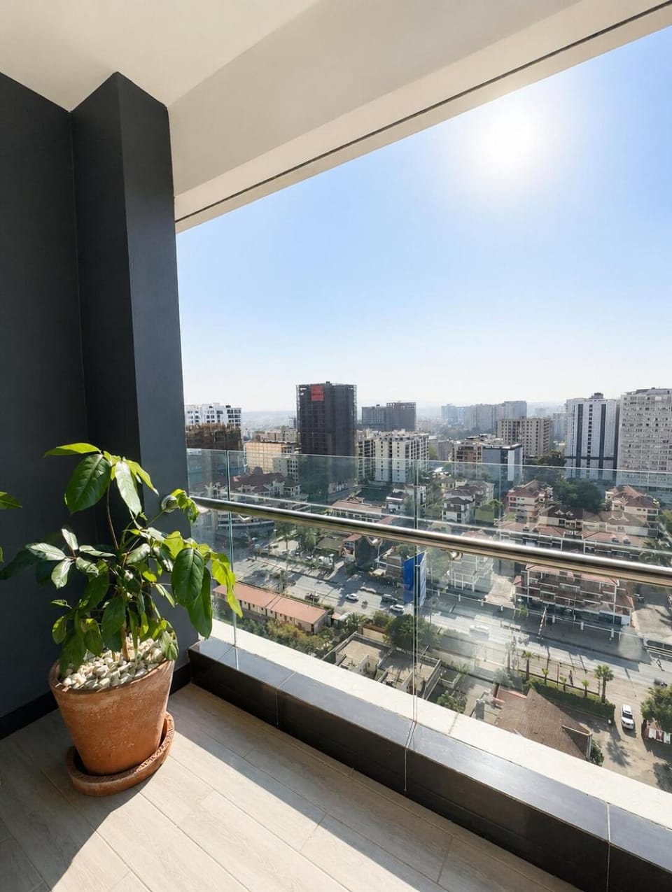 View (from property/room), Balcony/Terrace, City view