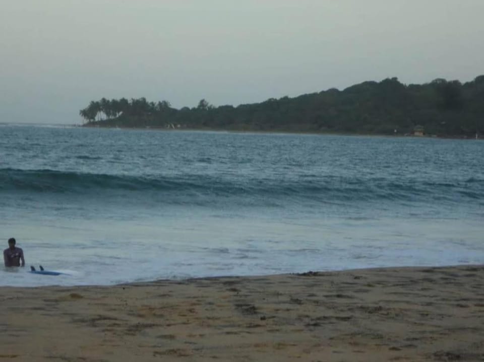 Ruzy Bayfront Hotel in Sri Lanka