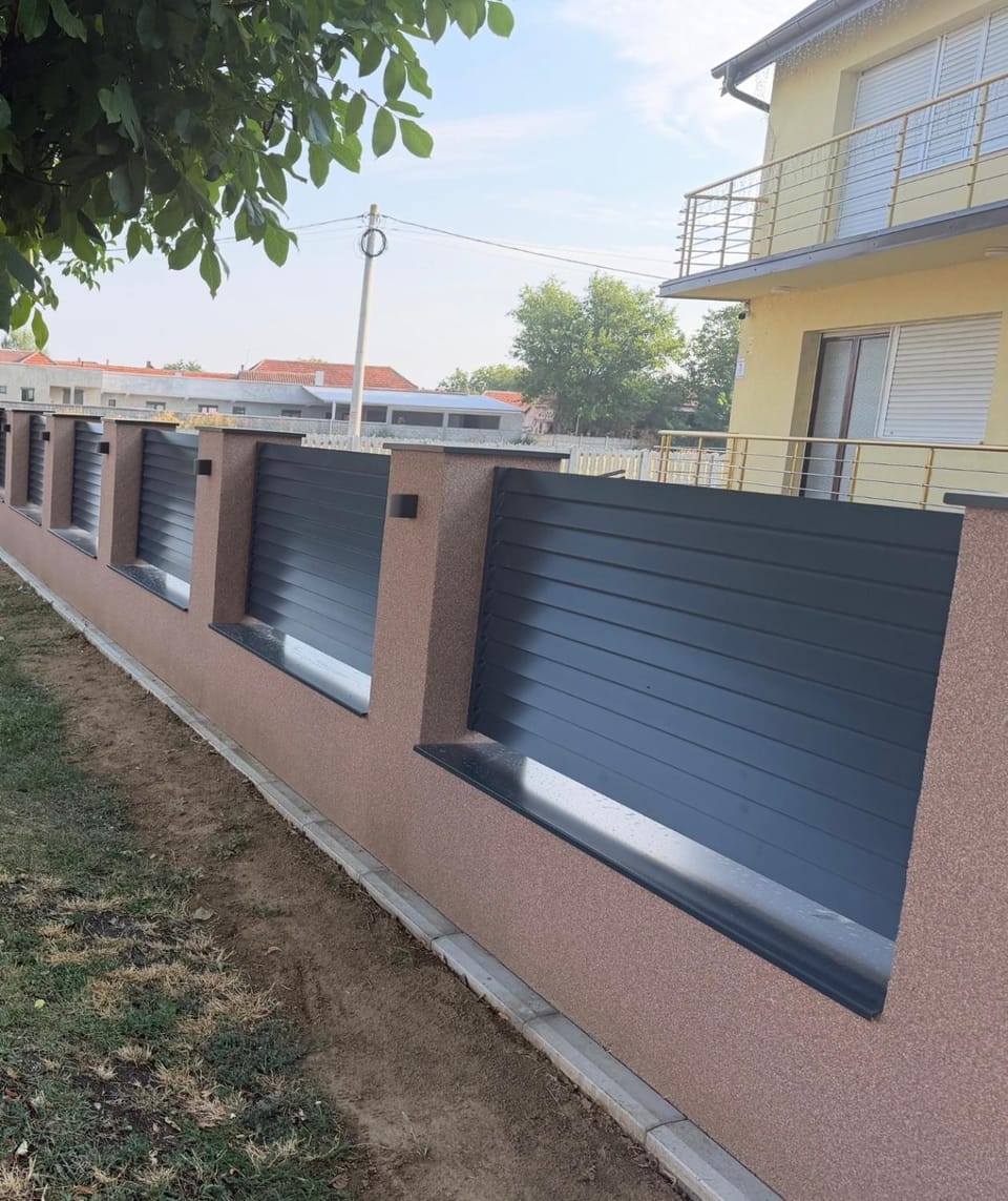 Property building, Day