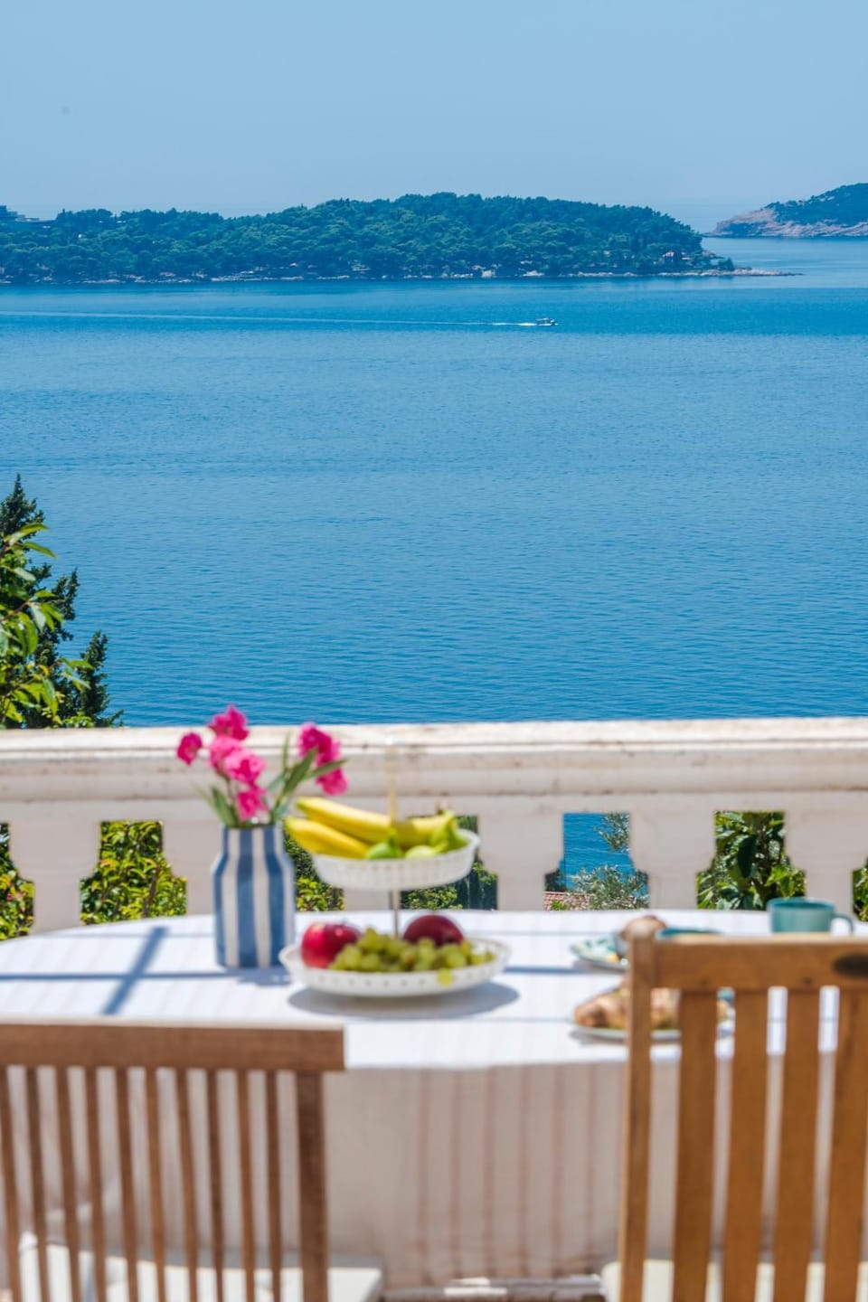 Natural landscape, Balcony/Terrace, Sea view