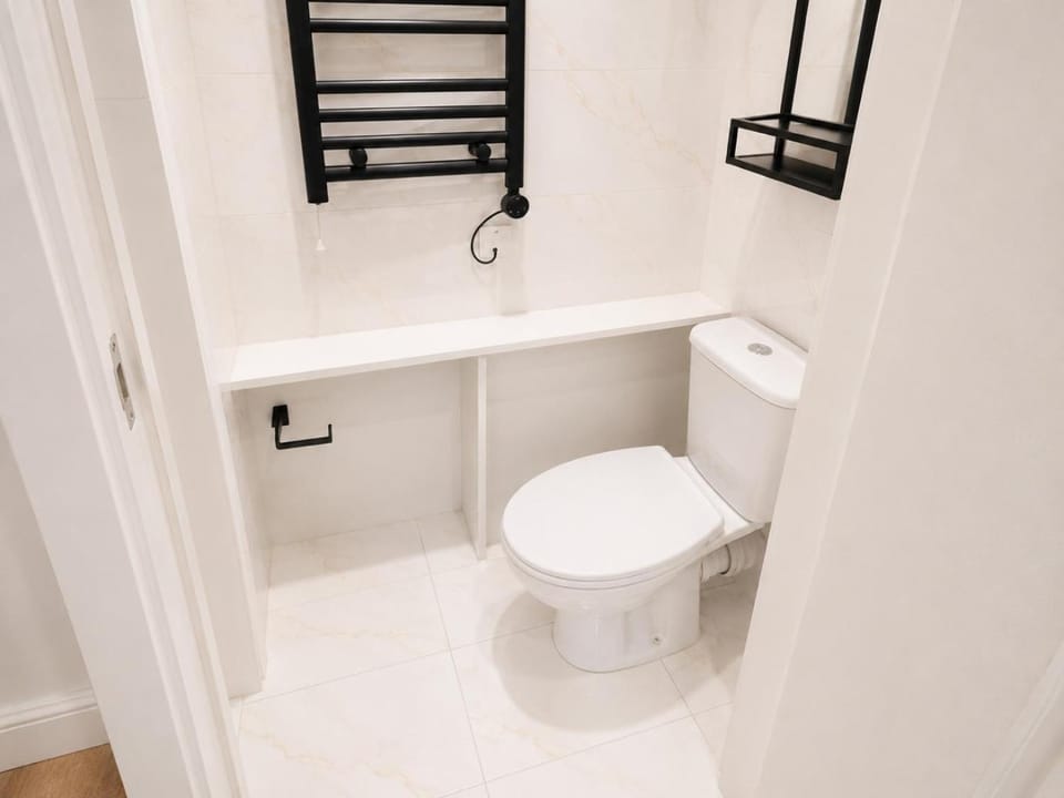 Toilet, Bathroom