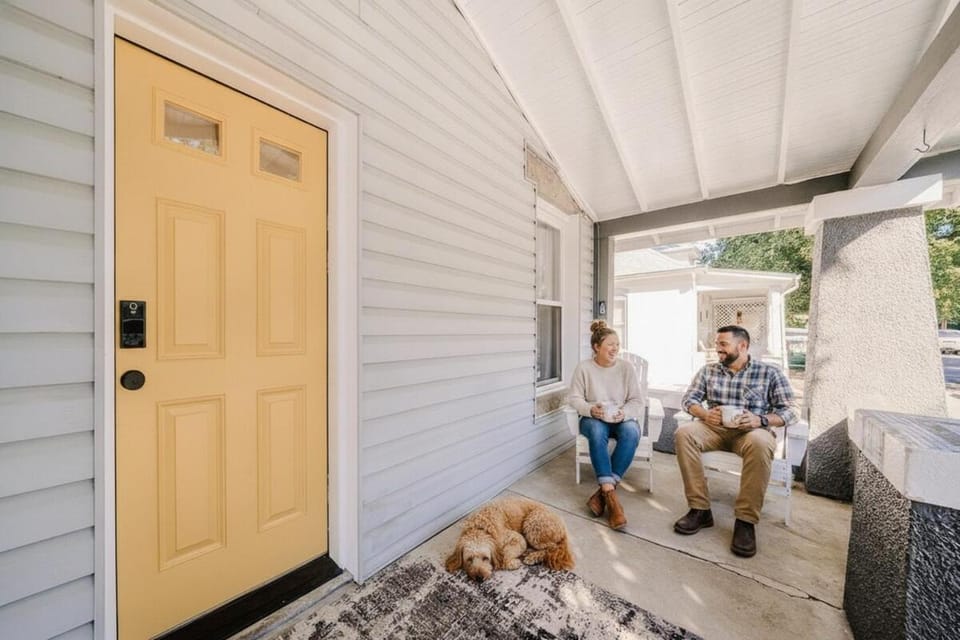 Walk to Olde Town Light Rail Sleeps 8 House in Arvada