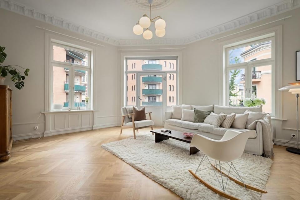 Central, newly renovated apartment with two bathrooms! Apartment in Oslo