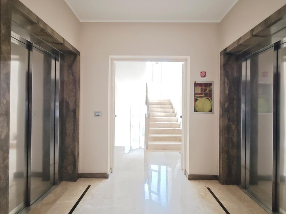 The Glow Apartment in Bari