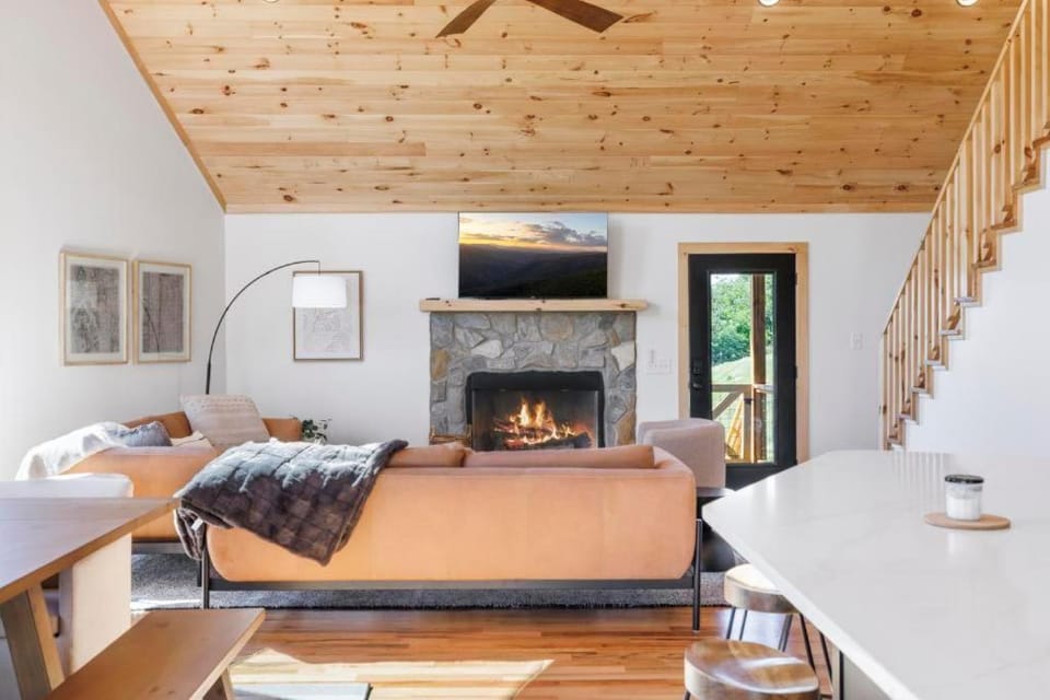 Modern Mountain Retreat I Hot Tub Views Game Room House in Watauga