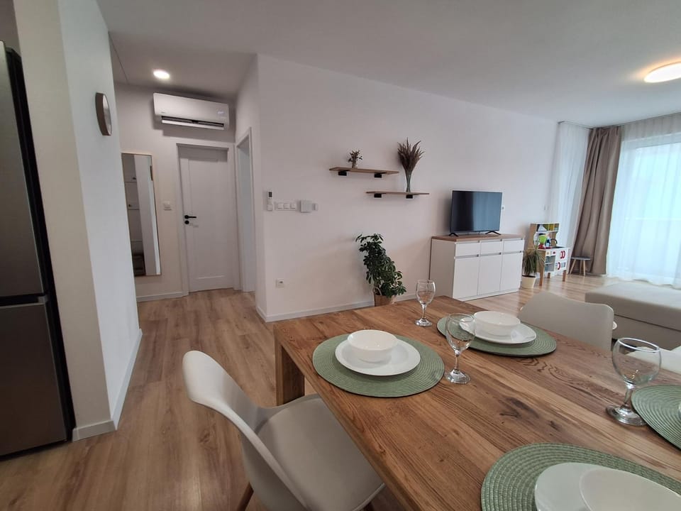 Living room, Dining area, air conditioner, air conditioner