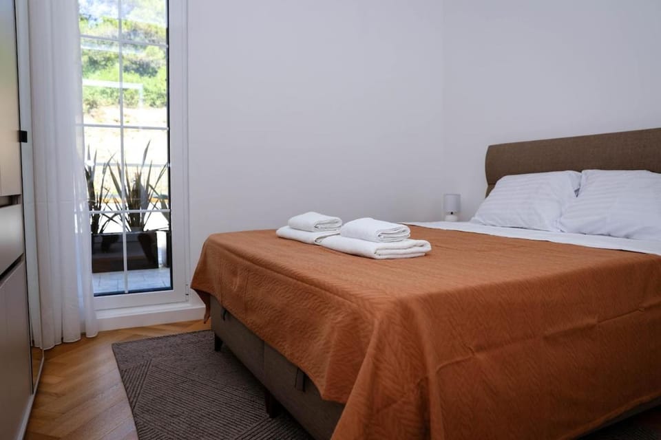 La Villetta 2 Tivat Apartment in Kotor Municipality