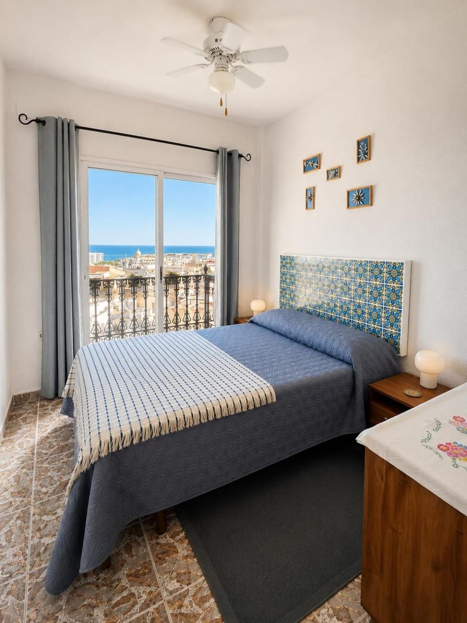 Bedroom, Sea view