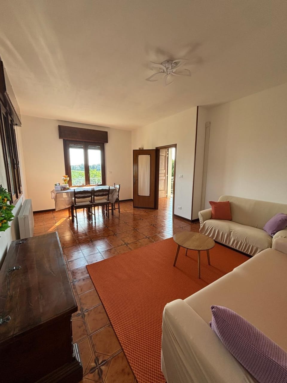 Living room, Dining area