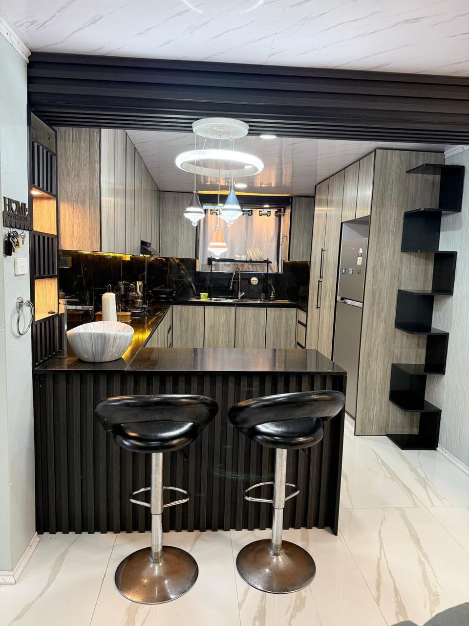 Kitchen or kitchenette, Communal kitchen, kitchen