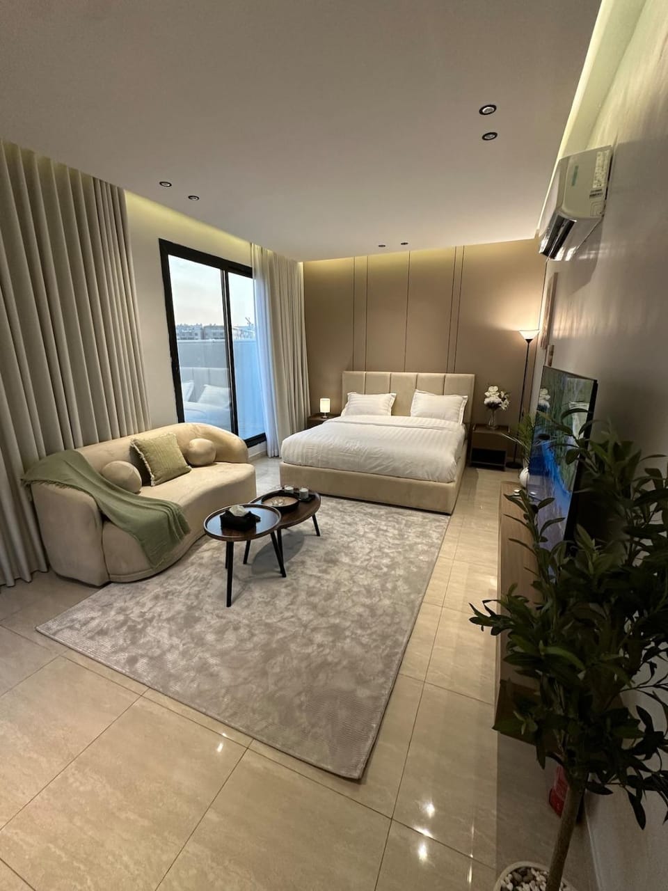 Dana Studio استديو هادئ وعصري مع سطح خاص Apartment in Al Khobar