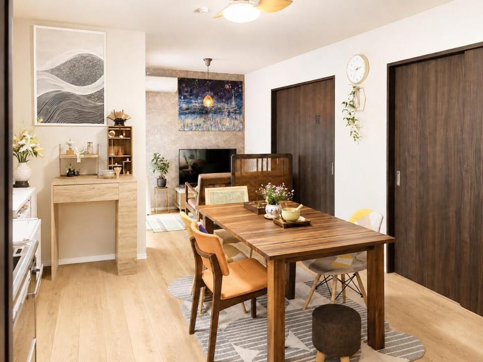 Kitchen or kitchenette, Living room, Dining area