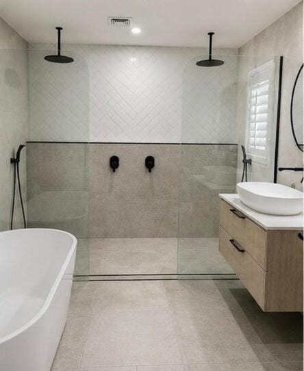 Coastal Escape in Forster, Tuncurry House in Tuncurry
