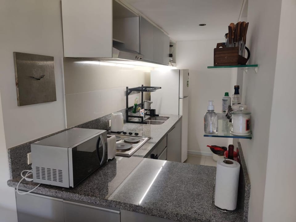 Apartamento Av Roosevelt, parada 4, playa brava Apartment in Punta del Este