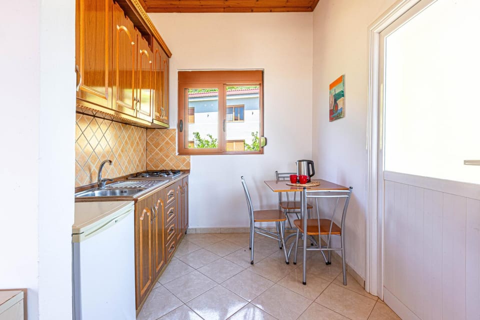 Radhima Sea View Studio Apt 5 - Kitchen, Parking & Balcony Apartment in Vlorë County, Albania
