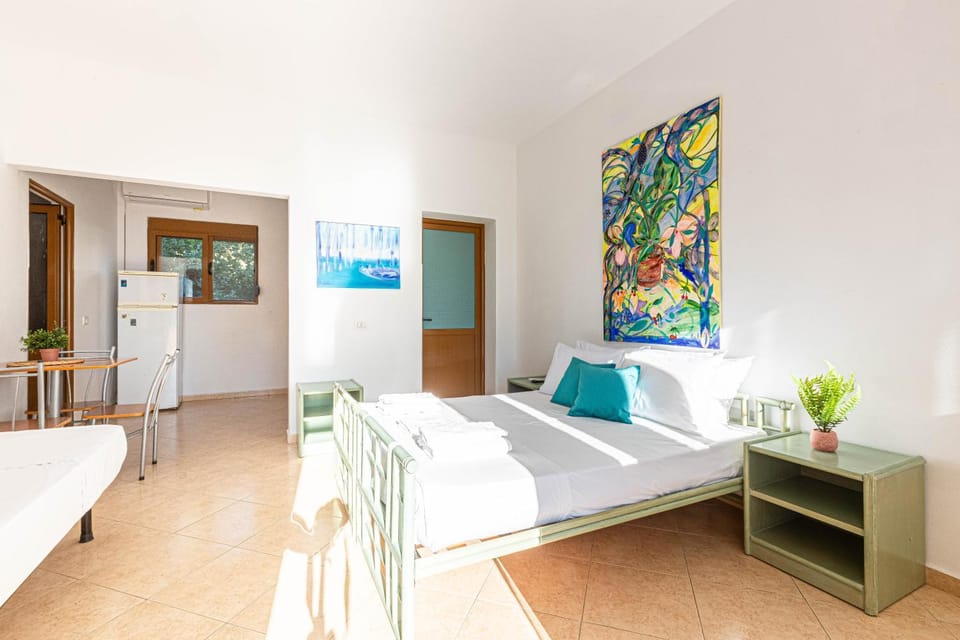 Radhima Sea View 1BR Apt 8 - Kitchen, Parking & Balcony -- 6 people -- Apartment in Vlorë County, Albania