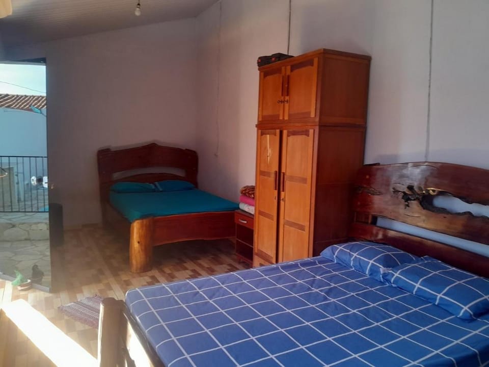 Beach House with heated pool 3 km from downtown House in State of Goiás