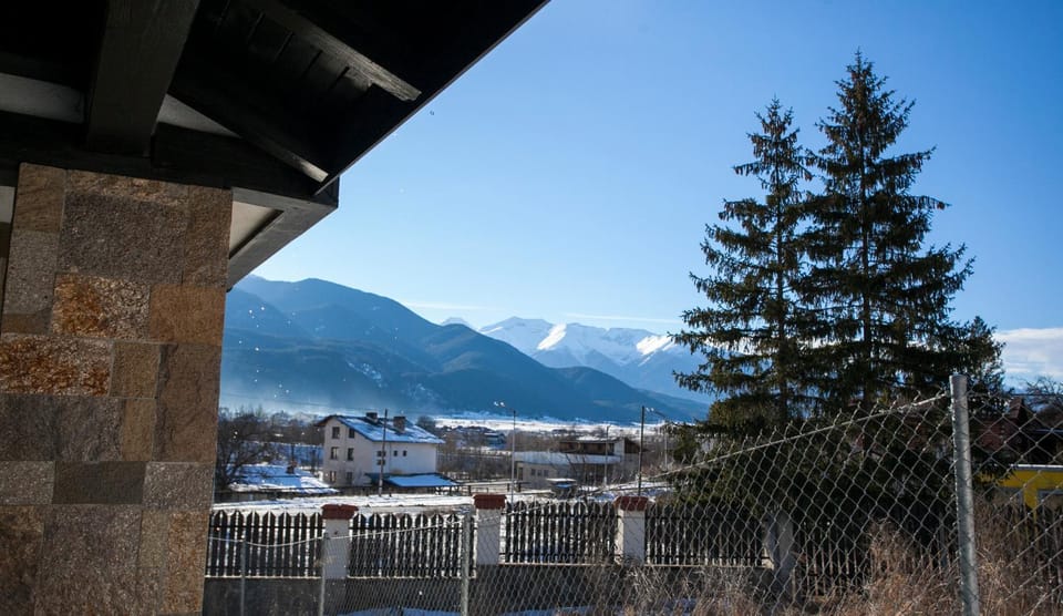 Property building, Mountain view