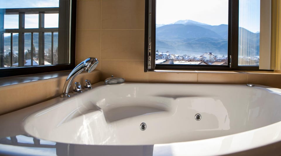 Property building, Bathroom