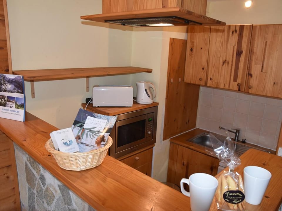Studio près des pistes - 4 pers. - FR-1-266-286 Apartment in Montgenèvre