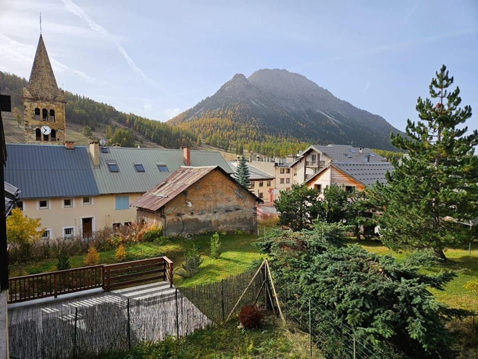 Studio charmant proche ESF, vue Janus - 3 pers. - FR-1-266-292 Apartment in Montgenèvre