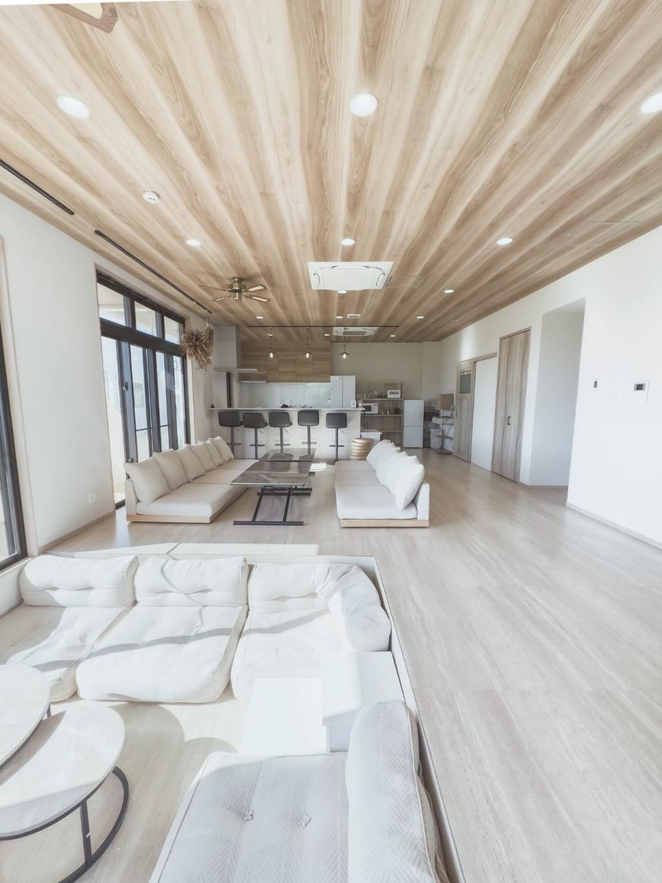 guest house ALO Bed and Breakfast in Okinawa Prefecture