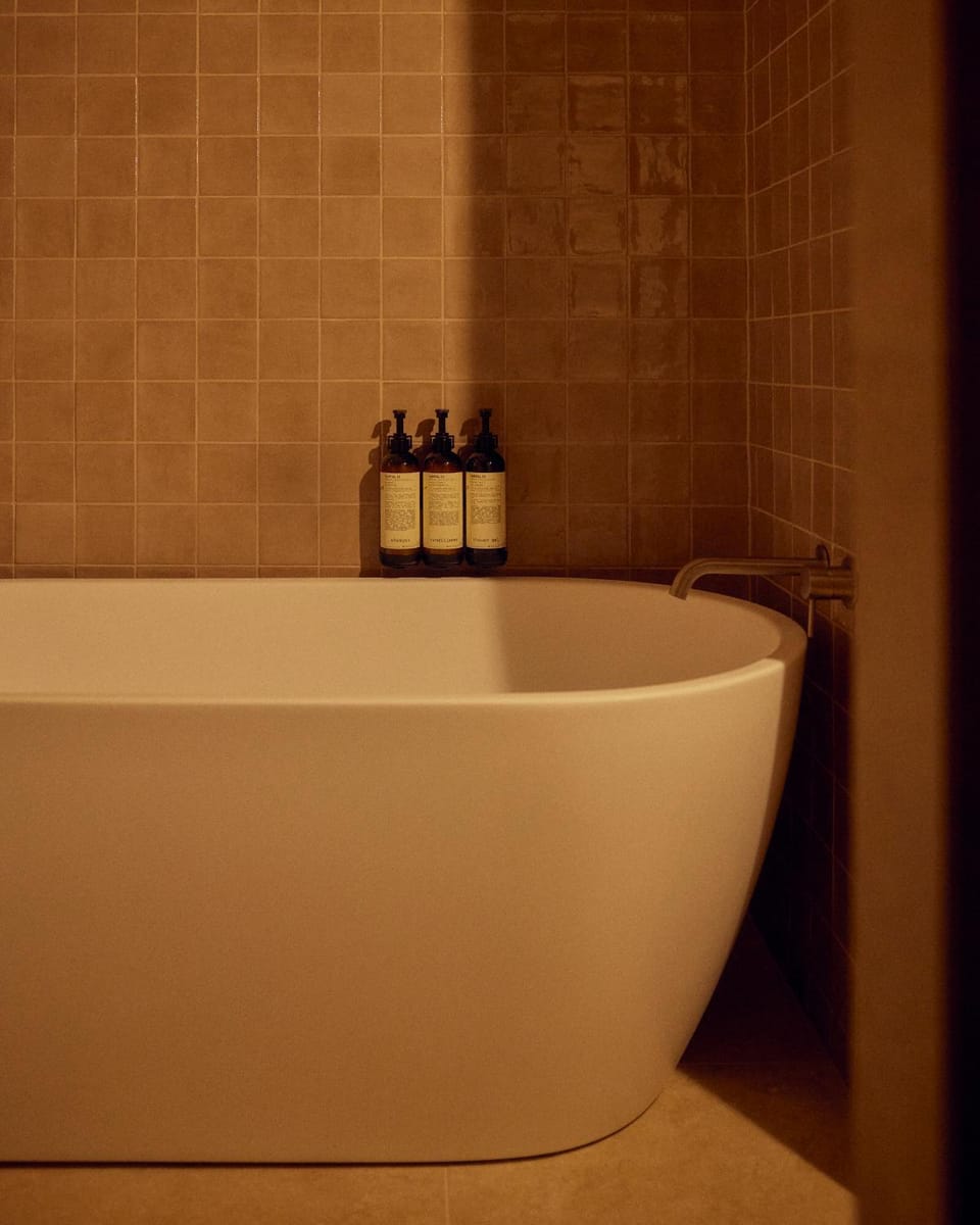 Bathroom, Bath