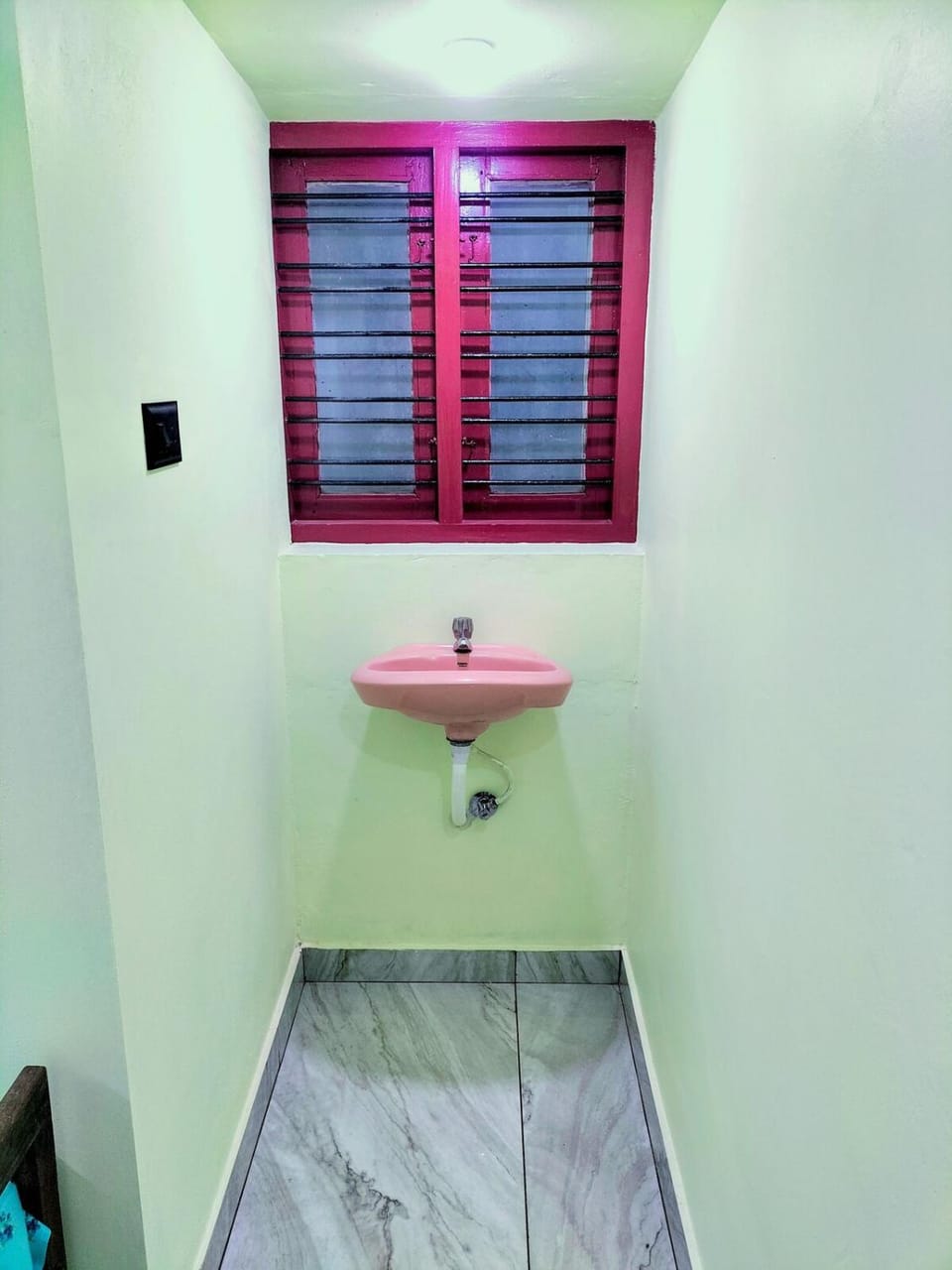 Ground Floor 1BHK 750mtr Padmanabha Swamy Temple Apartment in Thiruvananthapuram