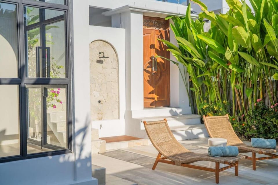 Cassia Villa - 3BR Villa Private Pool in Canggu Villa in North Kuta
