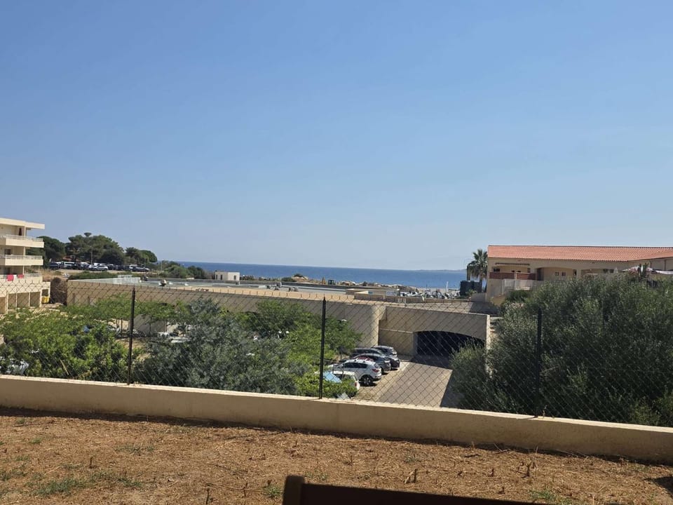 Garden, Sea view