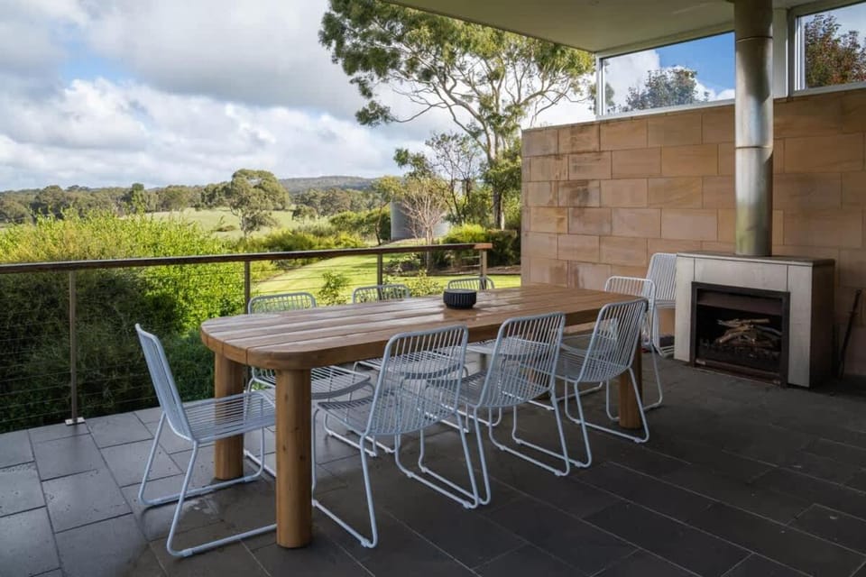 Stables Estate Farm Views Private Driving Range House in South Australia