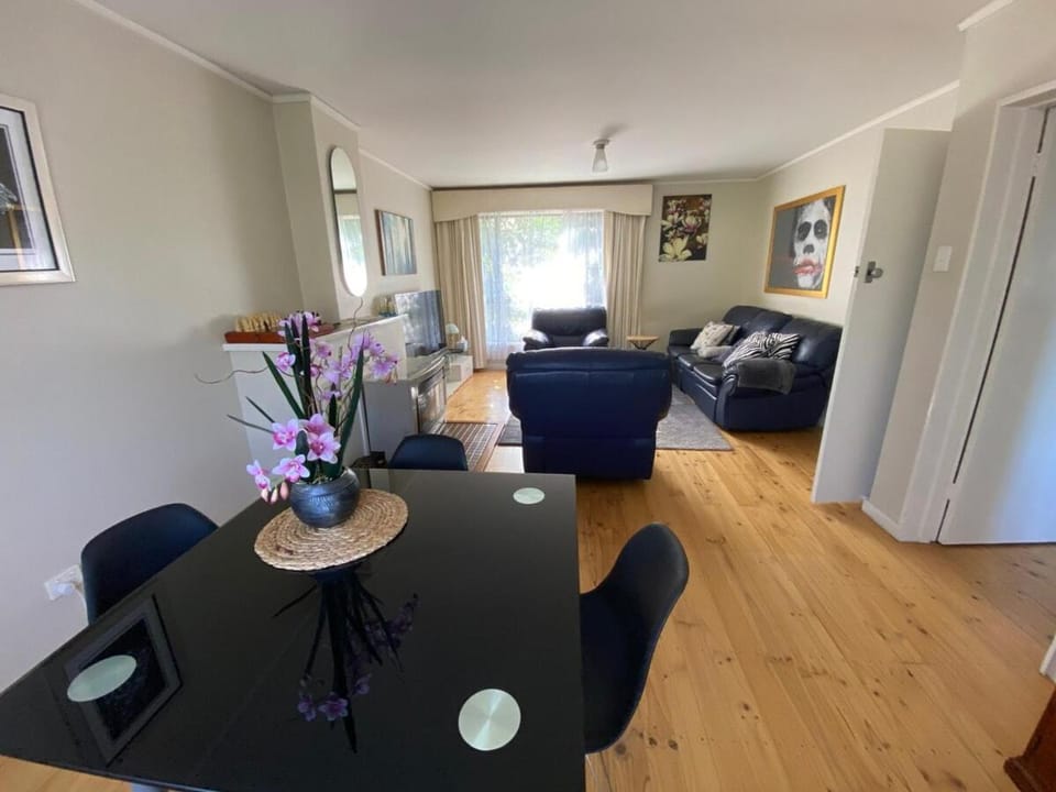 Beautiful Home just minutes walk from the city House in Canberra