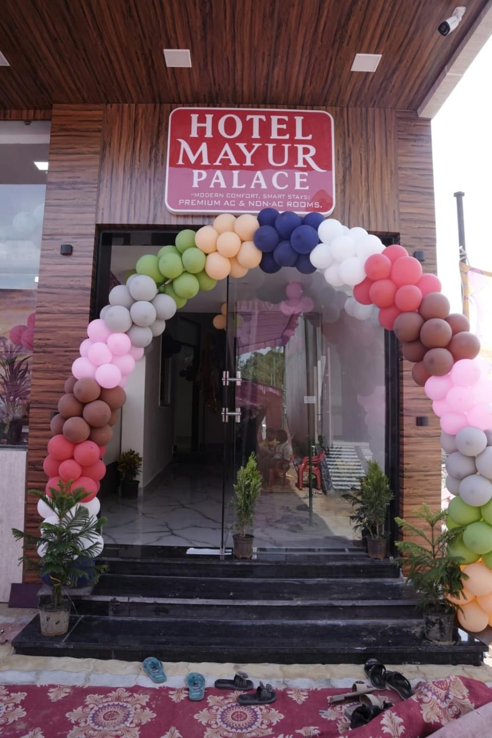 Facade/entrance, Day