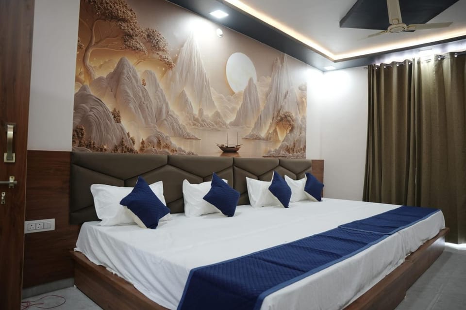 Bed, Photo of the whole room