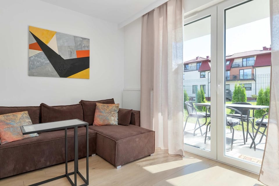 Day, Living room, Seating area, Dining area