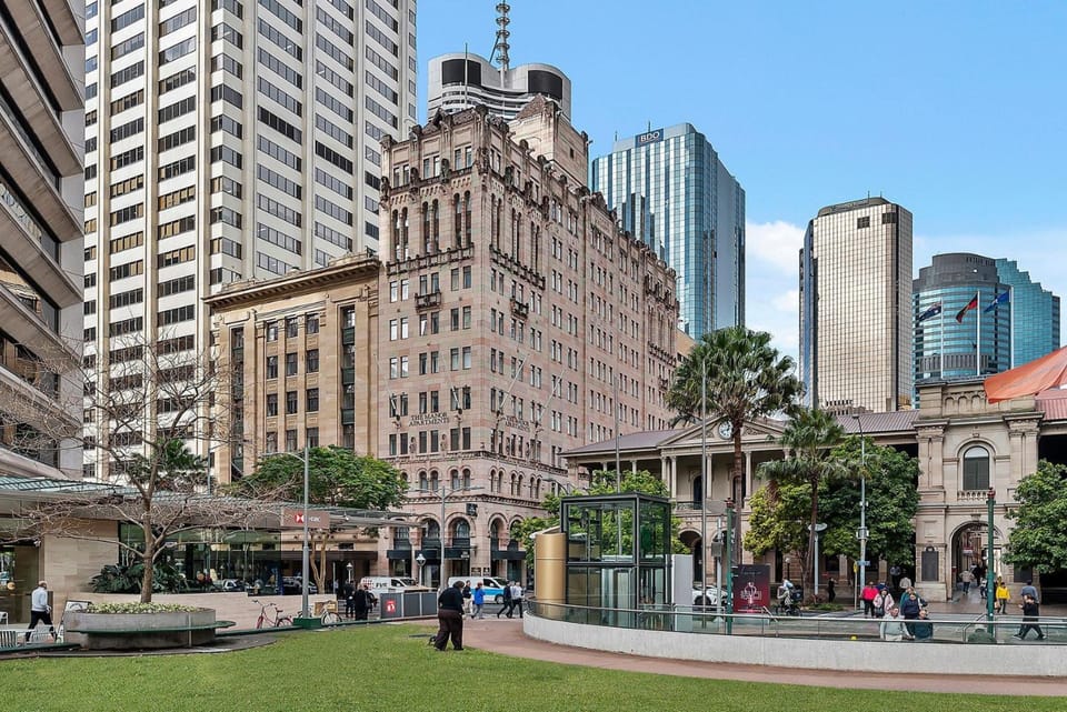 Property building, Neighbourhood, City view
