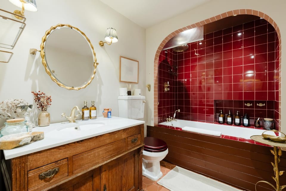 Farmhouse Chic Studio Flat with Private Garden Apartment in London Borough of Islington