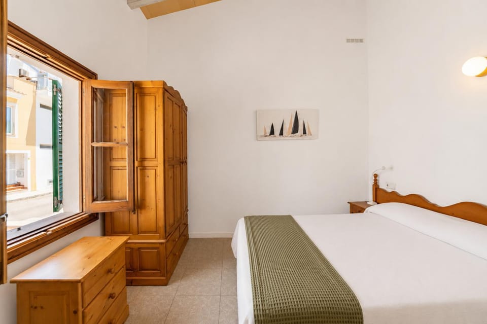 Casa del Mar a pasos de la Playa Son Serra House in Son Serra de Marina