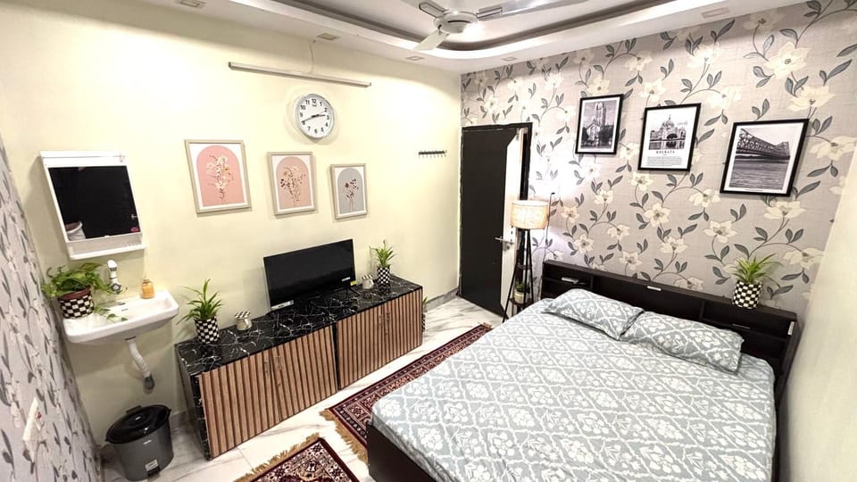 Apple Apartment in Kolkata
