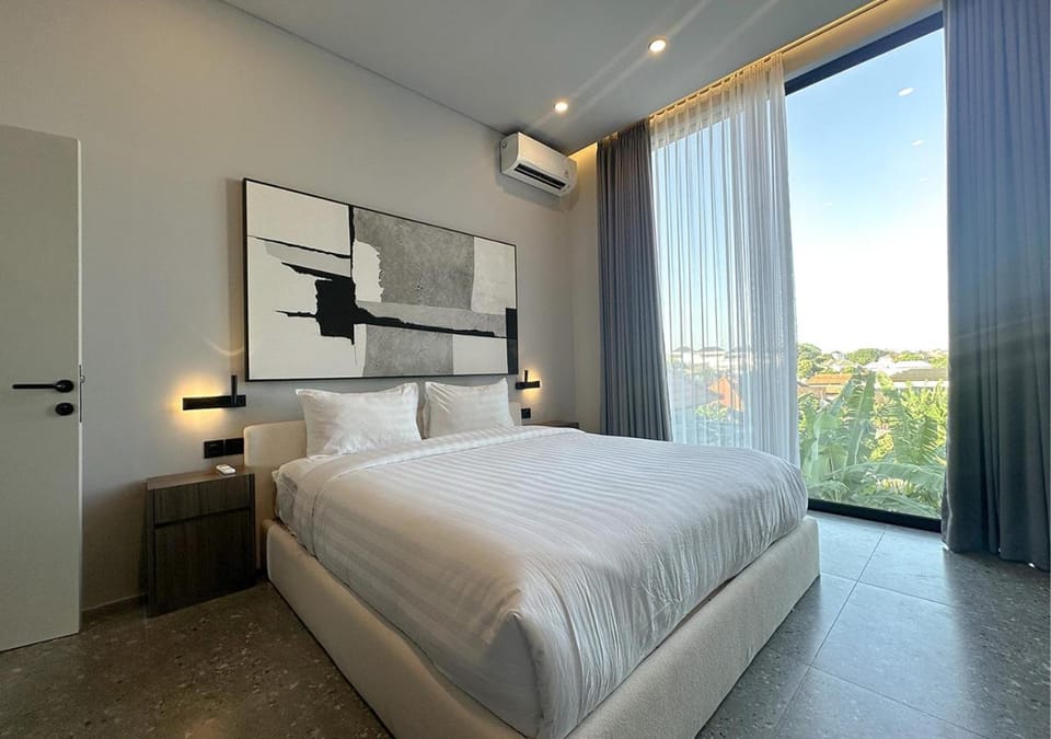 Bed, Bedroom, air conditioner