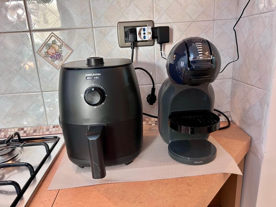 Coffee/tea facilities