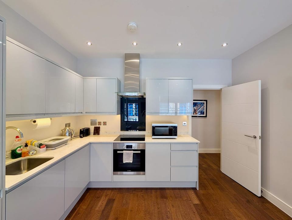 Kitchen or kitchenette, oven, stove, toaster