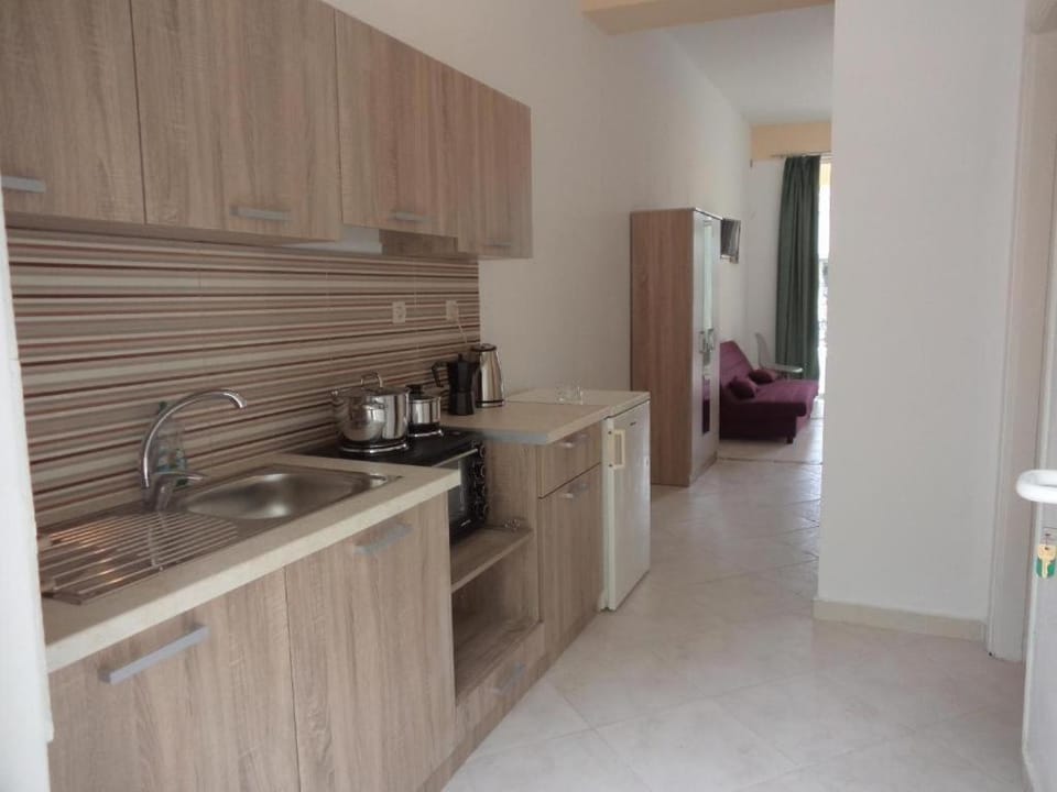 katerina apartments near the sea 2 Apartment in Peloponnese, Western Greece and the Ionian