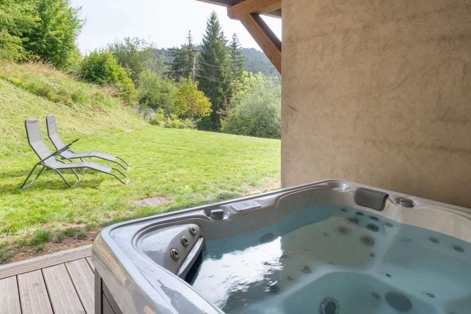 Chalet Zen Altitude Luxury Chalet with Hot Tub Sauna Chalet in Gérardmer