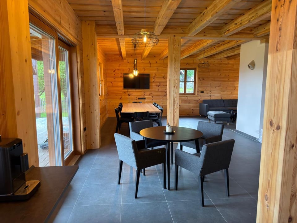 Roubenka Rejvíz 11 - Terrace & Mountain Views Chalet in Czechia