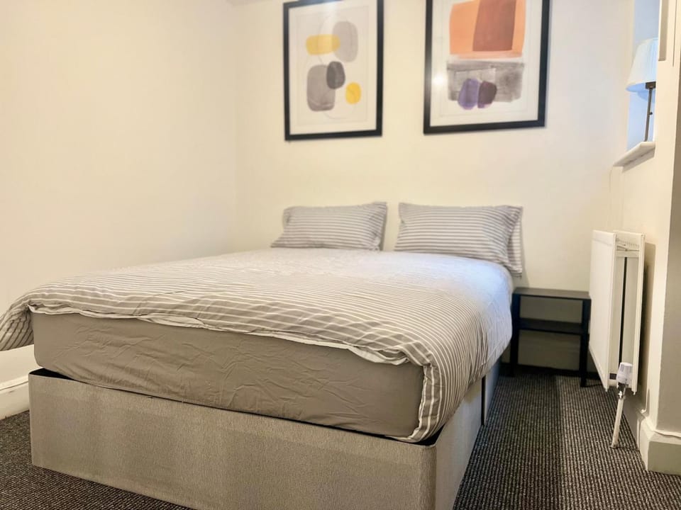 Cozy 2BR Flat - East Croydon Apartment in Croydon